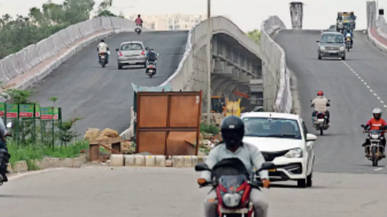 Flyover at Atul Kataria Chowk, Gurgaon is Now Opened For Public on August 1