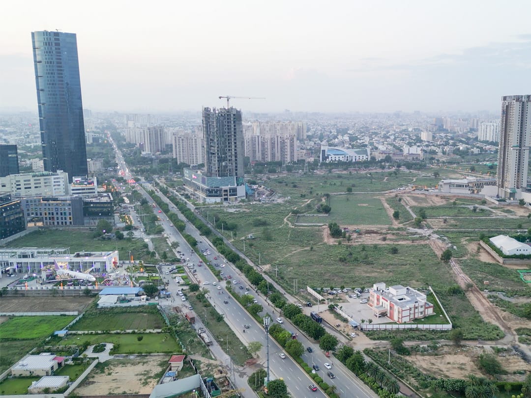 Golf Course Extension Road